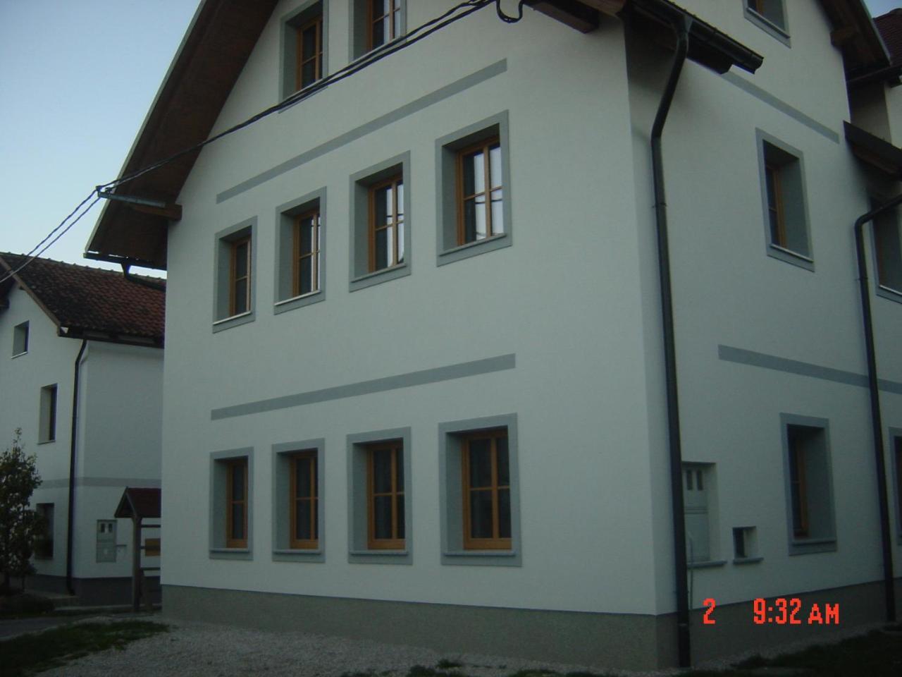 Apartments Vrdjan Cerknica Eksteriør billede